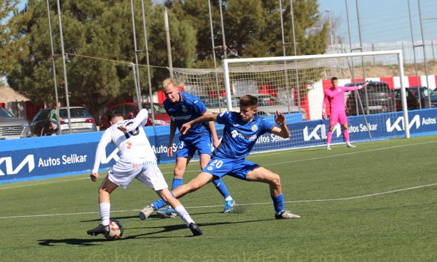 Fotos CDC Moscardó Vs CD Illescas 1-0 |  09-03-25